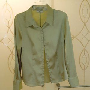 Kathy Ireland Mint Green elegant shirt